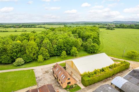 3 bedroom barn conversion to rent, Spa Farm, Dorton, Aylesbury, Buckinghamshire, HP18