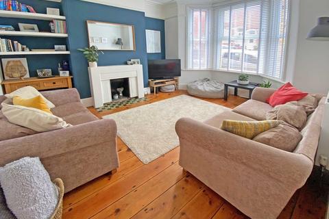 17 Monkswell Road, Exeter, EX4 7AX