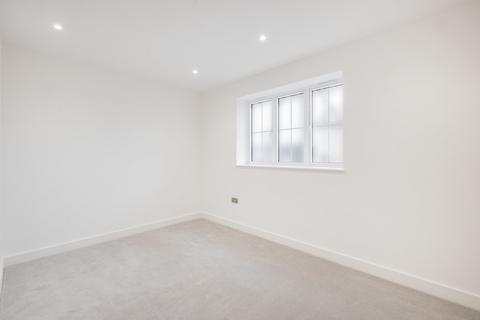 2 bedroom apartment for sale - Valentine Court, Pampisford Road, Purley