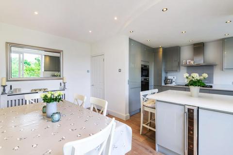 14 Hillcrest View, Beckenham, BR3 3EY
