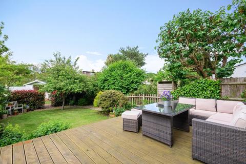 14 Hillcrest View, Beckenham, BR3 3EY
