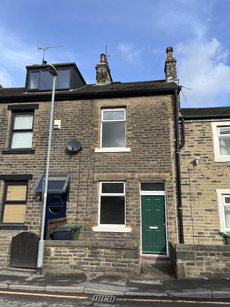 Varley Street, Stanningley 3 bed terraced house £150,000