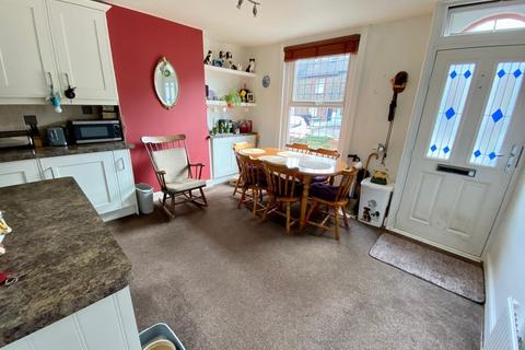 24 Francis Road, Wallington, SM6 9AS
