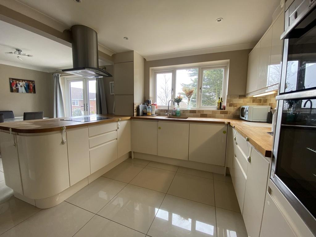 Roman Way, Haverhill 4 bed detached house £425,000