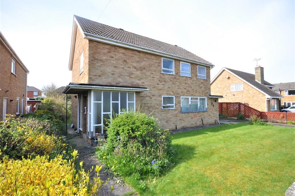 Bellwood Crescent, Thorne, Doncaster 3 bed detached house £270,000