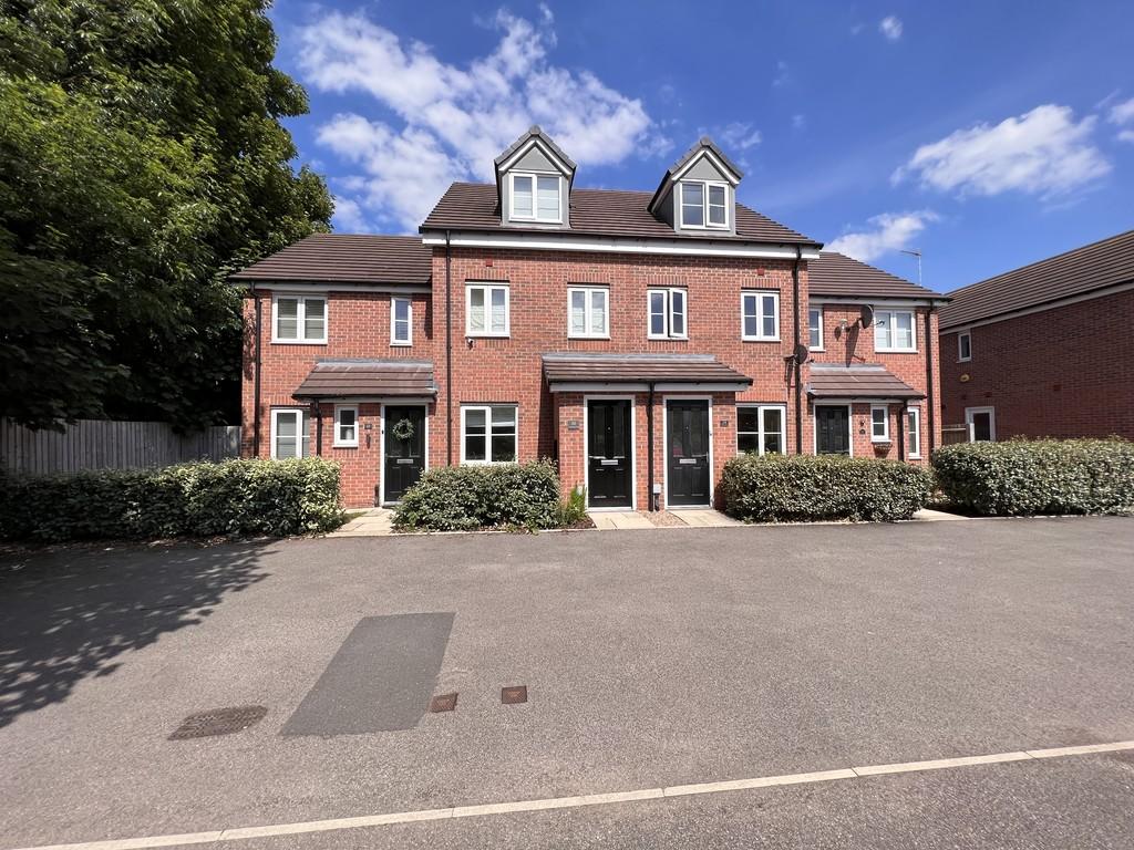 Greyhound Road, Holbrooks, Coventry... 3 bed townhouse £250,000