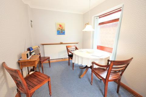 90 Warren Road, Orpington, BR6 6HZ