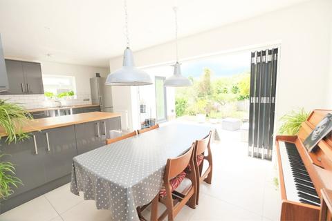 16 Wilmington Avenue, Orpington, BR6 9BJ