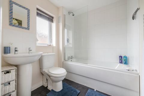 82 Highlander Drive, Donnington, Telford, TF2 8JZ