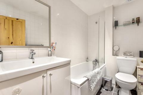 55 Ruscombe Way, Feltham, TW14 9NY