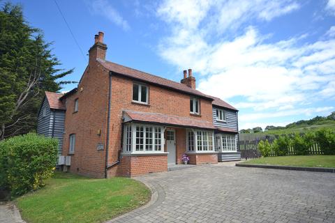5 bedroom detached house for sale - Woodgreen Road, Upshire