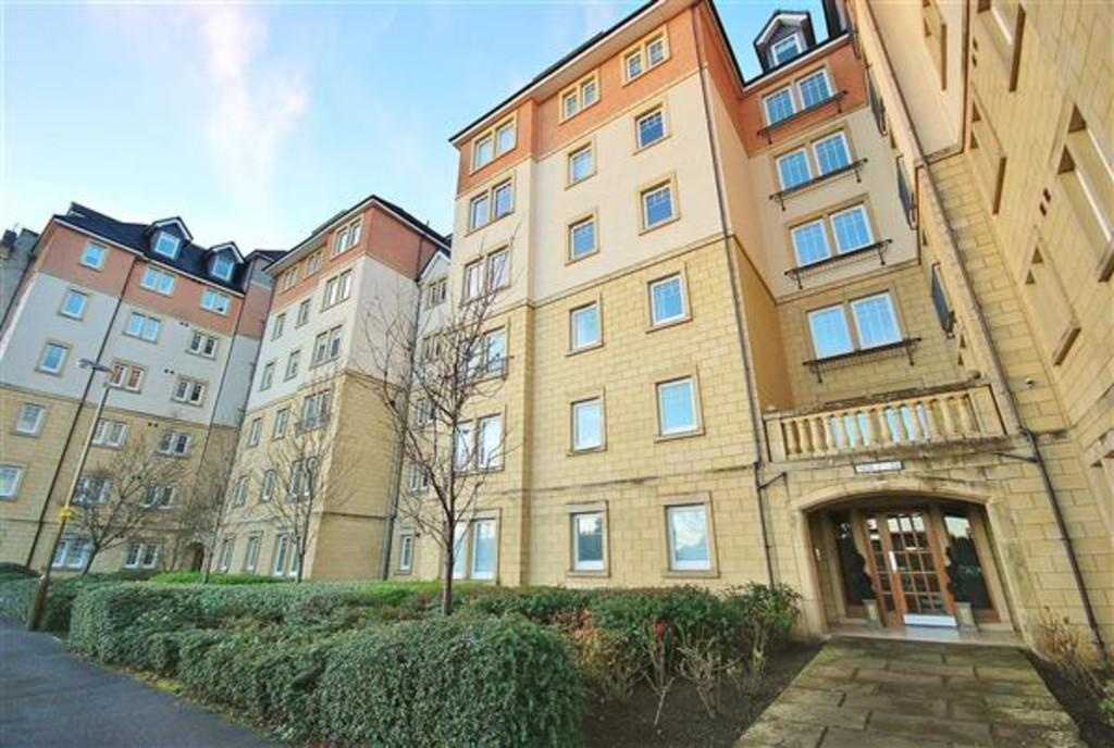 Eagles View, Livingston 2 bed apartment £895 pcm (£207 pw)