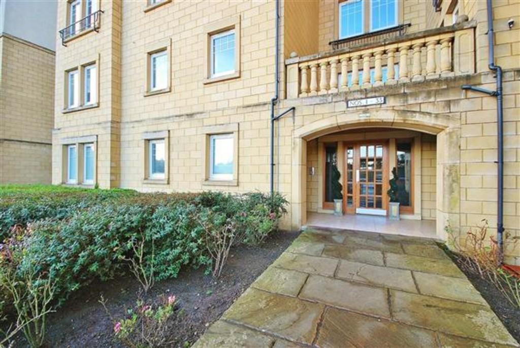 Eagles View, Livingston 2 bed apartment £895 pcm (£207 pw)