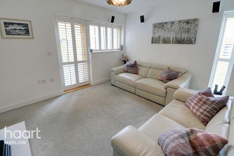 7 Bittern Lane, Newhall, Harlow, CM17 9GH