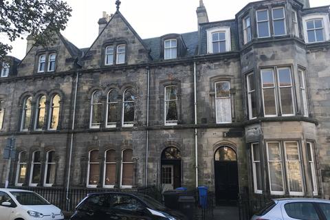 5 bed flat/apartment for rent in Queens Terrace, St Andrews, KY16