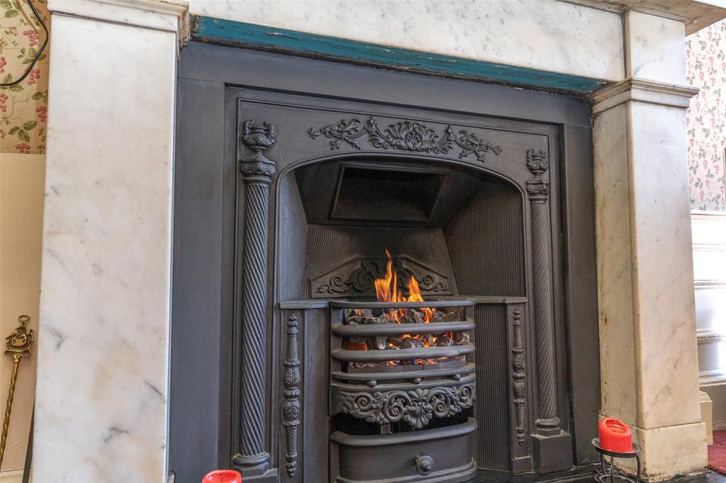 Lounge Fire