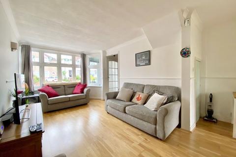 117 Howard Avenue, Bexley, DA5 3BA