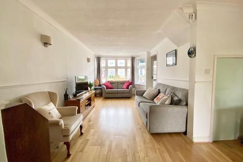 117 Howard Avenue, Bexley, DA5 3BA