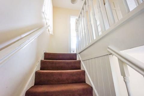 76 Arthur Road, Tipton, DY4 0NW