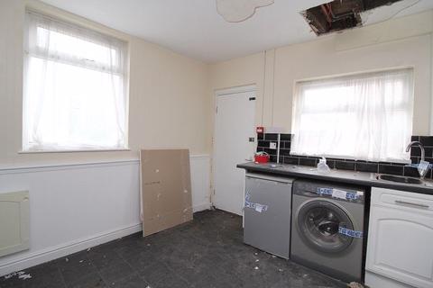 6 bedroom end of terrace house for sale - Stuart Road, Liverpool