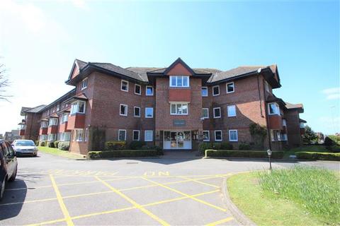 2 bedroom flat for sale - Bakers Court, Salvington Road, Worthing, West Sussex, BN13 2JY