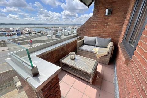 11 Ballard Close, Poole, BH15 1UH