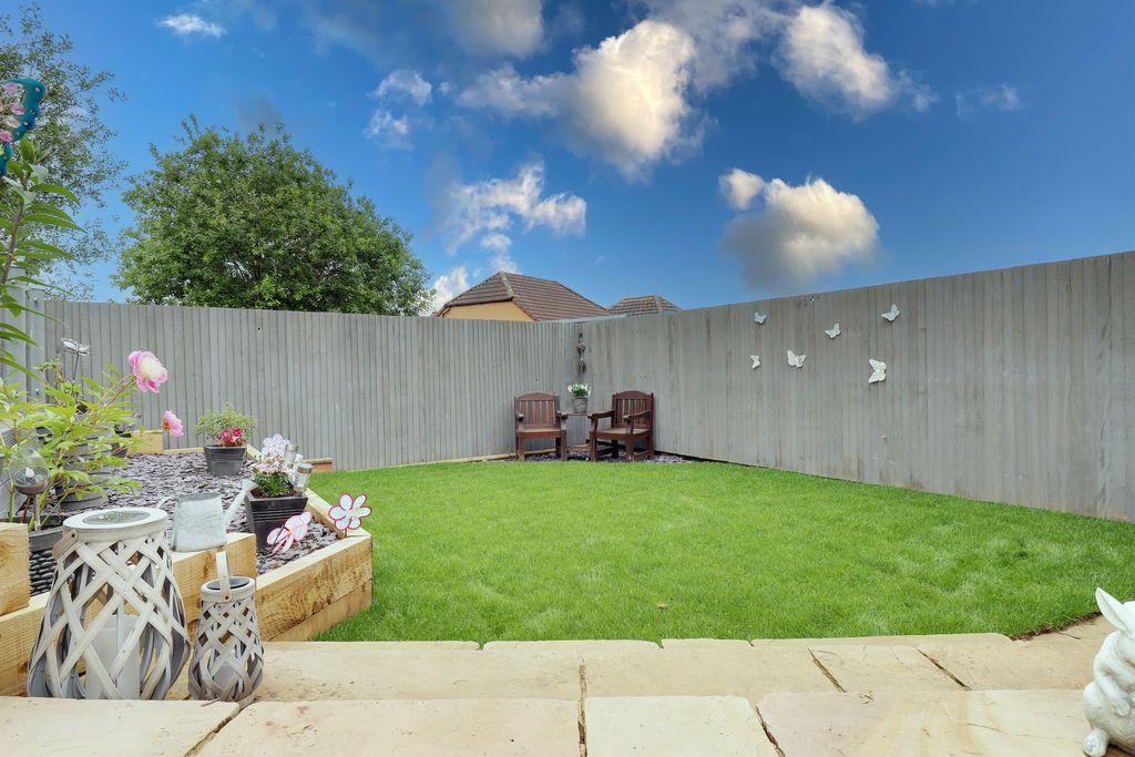 White Cross Avenue, Cudworth... 3 bed detached house £230,000