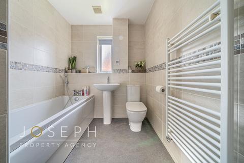 3 Firefly Way, Ipswich, IP3 9TP