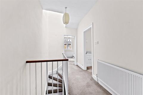 23 Gloucester Road, Richmond, TW9 3BS