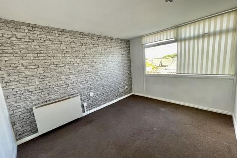 2 bedroom apartment to rent, Marlborough Road, Atherton, Greater Manchester.  *AVAILABLE MID JANUARY*