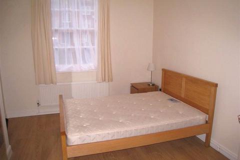 2 bedroom flat to rent, The Square, Fulham Palace Road, Hammersmith