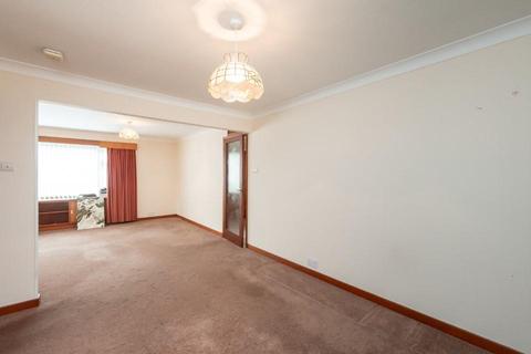 1 Woodlands Glasgow Road, Perth, PH2 0PJ