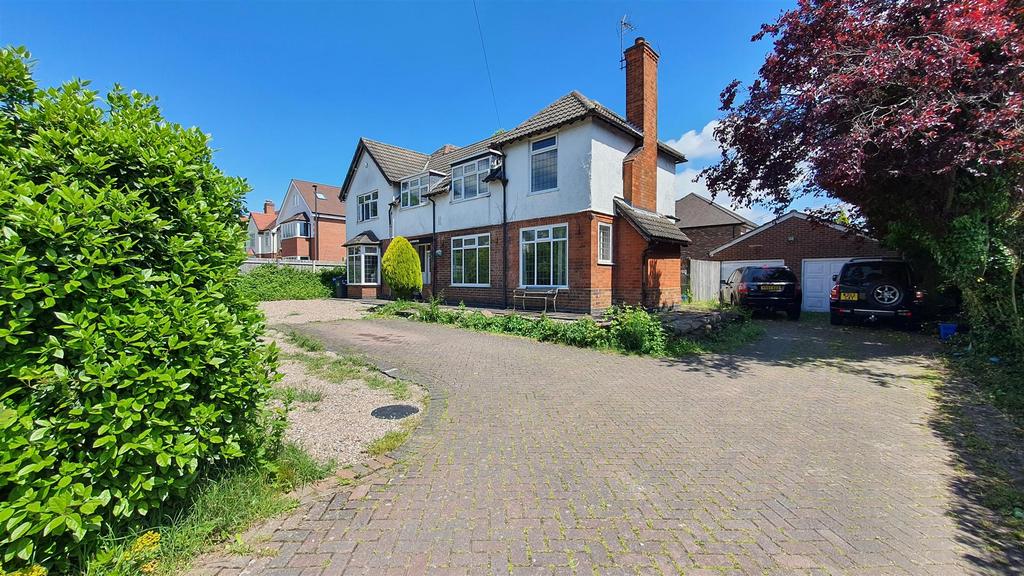 Chestnut Avenue, Mickleover, Derby 5 bed detached house £600,000