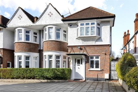 4 bedroom semi-detached house to rent, The Avenue, London, NW6