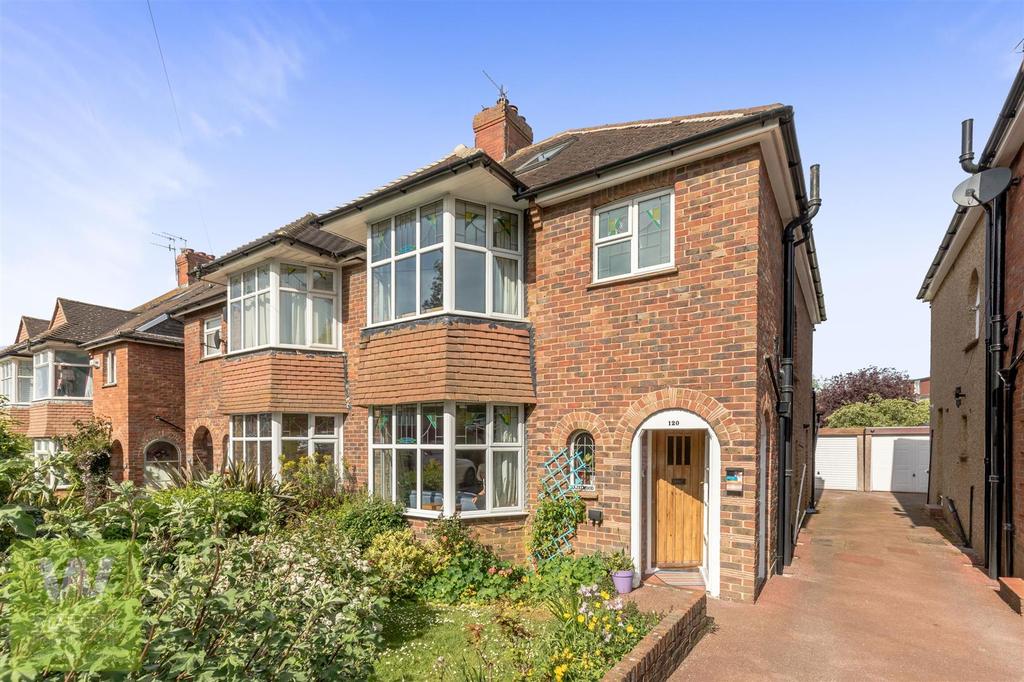 Holmes Avenue, Hove 5 bed semidetached house £725,000