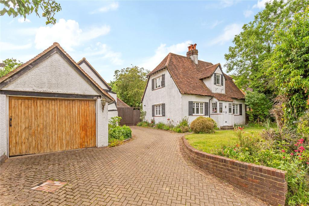 Kings Lane, Chipperfield, Kings... 2 bed detached house £895,000