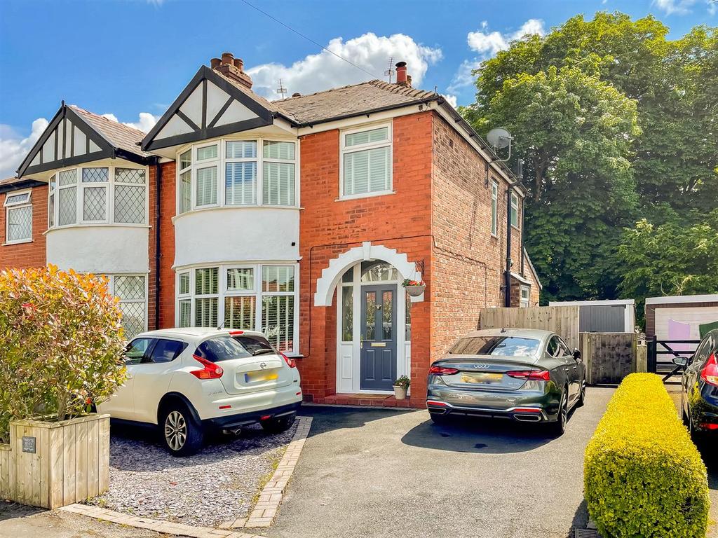 Clough Avenue, Sale 3 bed semidetached house for sale £475,000