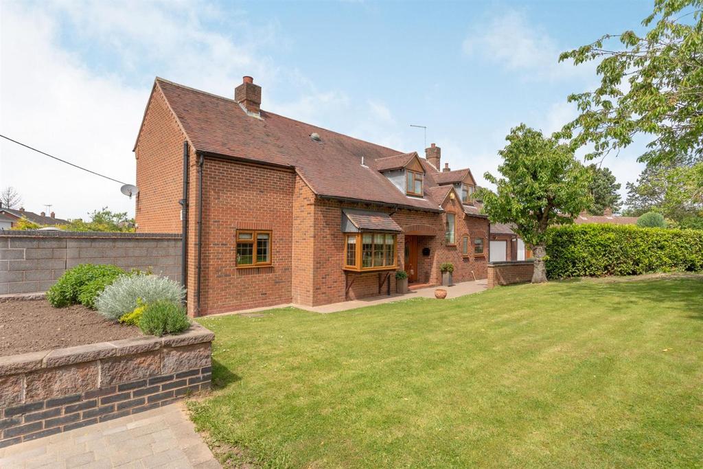 Kirtland Close, Austrey, Atherstone... 4 bed detached house £750,000