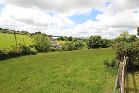 4 bedroom property with land for sale - Close to Newcastle Emlyn,