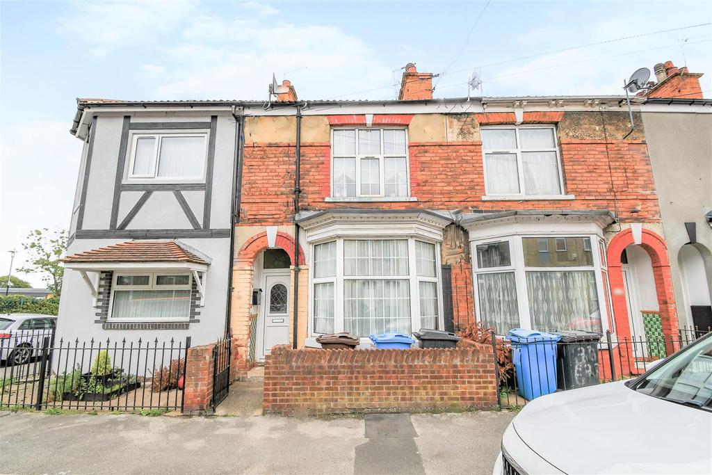 East Park Avenue, Hull 3 bed terraced house £115,000