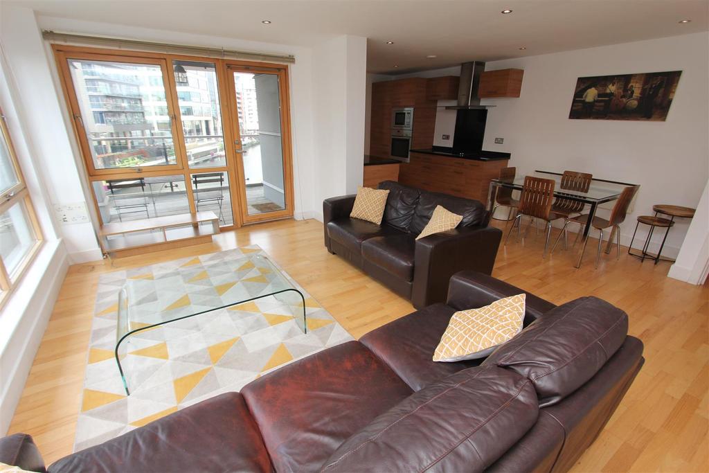 McClintock House, Leeds Dock 2 bed flat - £1,200 pcm (£277 pw)