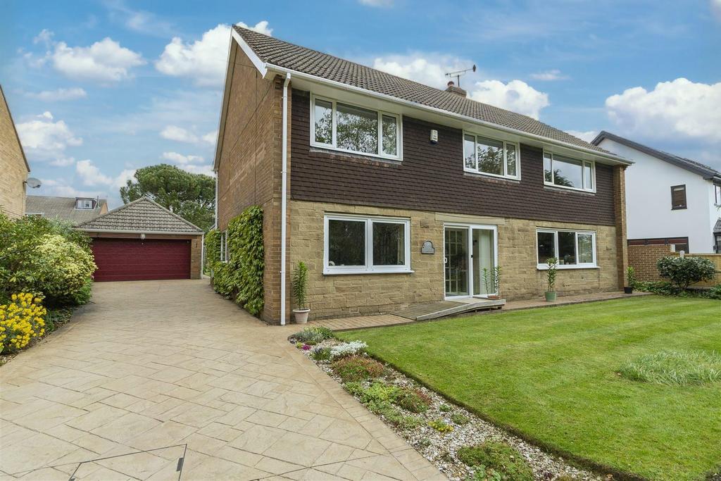 Swathwick Lane, Wingerworth, Chesterfield 5 bed detached house £625,000