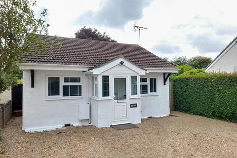 2 bedroom detached bungalow for sale - Hook Lane, Aldingbourne