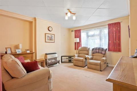 52 Windborough Road, Carshalton, SM5 4QJ