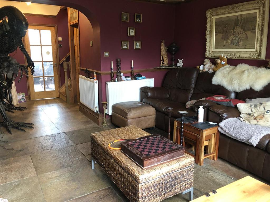 Ayrefield Road, Roby Mill 3 bed semidetached house £250,000