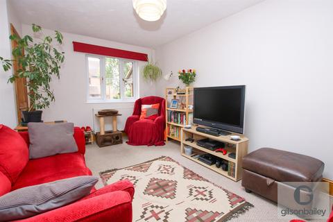 12 Airedale Close, Norwich, NR3 2DB