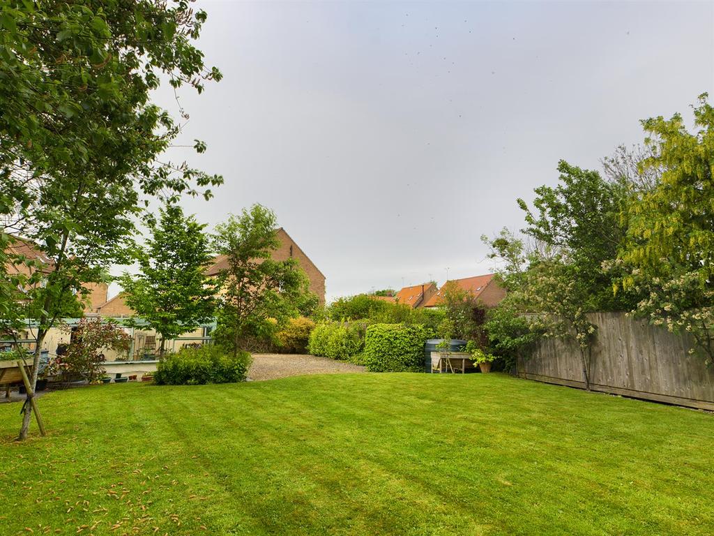 Front Street, Burton Fleming, Driffield 3 bed detached bungalow for sale £400,000