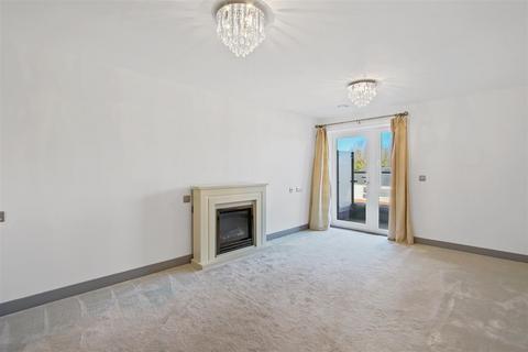 2 bedroom apartment for sale, Augustus House, Station Parade, Virginia Water