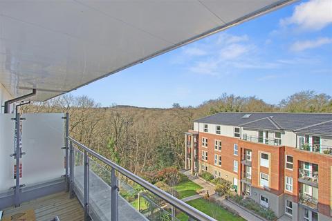 2 bedroom apartment for sale, Augustus House, Station Parade, Virginia Water