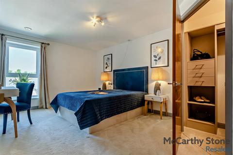 2 bedroom apartment for sale, Augustus House, Station Parade, Virginia Water